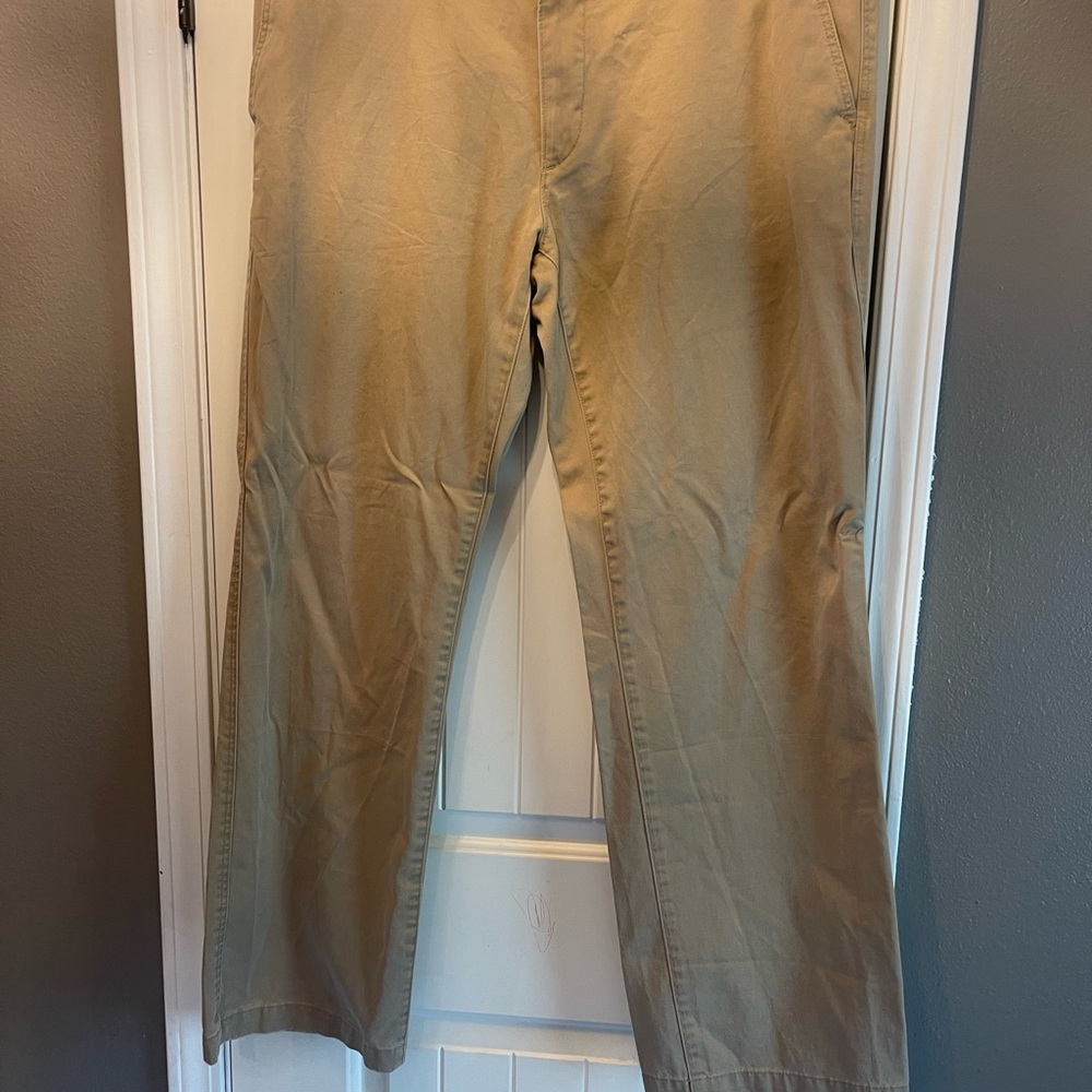 Men's Eddie Bauer khaki pants